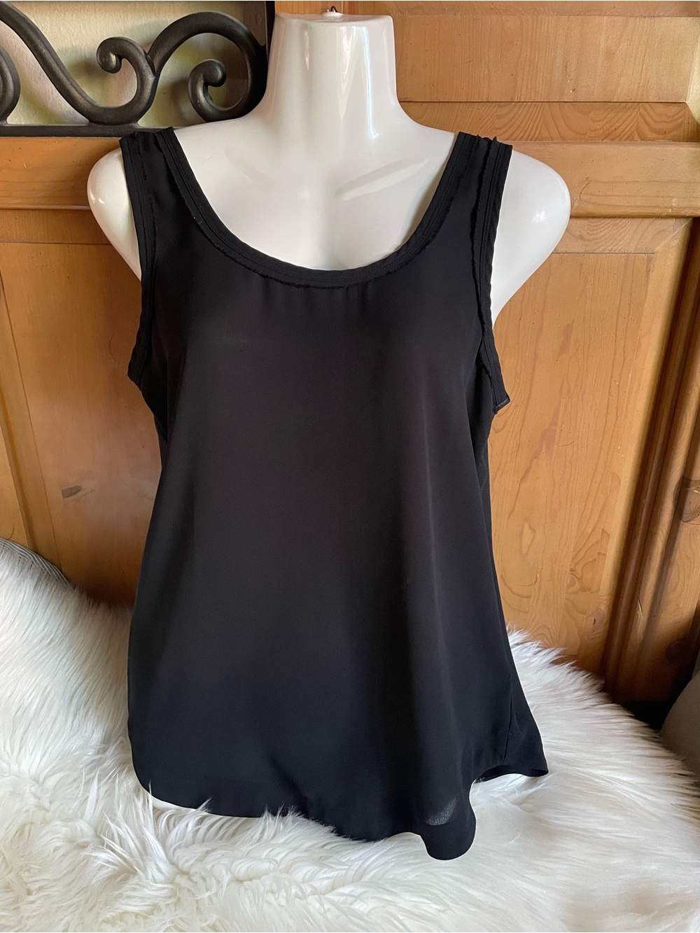 Philosophy Black Sleeveless Scoop Neck Tank Top
